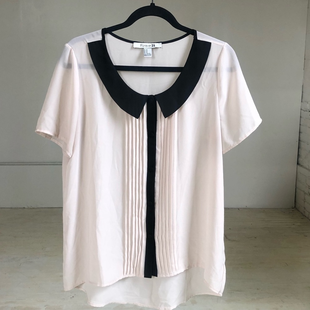 Forever 21 Vintage inspired Peter Pan blouse